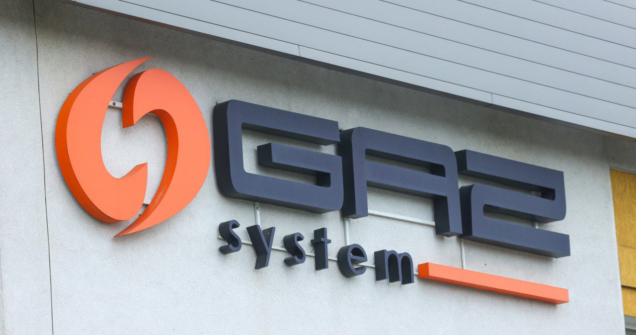 Główny operator gazowy ​Gaz-System analizuje, czy powstanie jeden, czy dwa pływające terminale gazowe FSRU /Paweł Wodzyński /East News