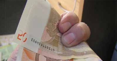 Głównym czynnikiem kształtującym zmiany kursu EUR-PLN będą zmiany na parze EUR-USD /INTERIA.PL