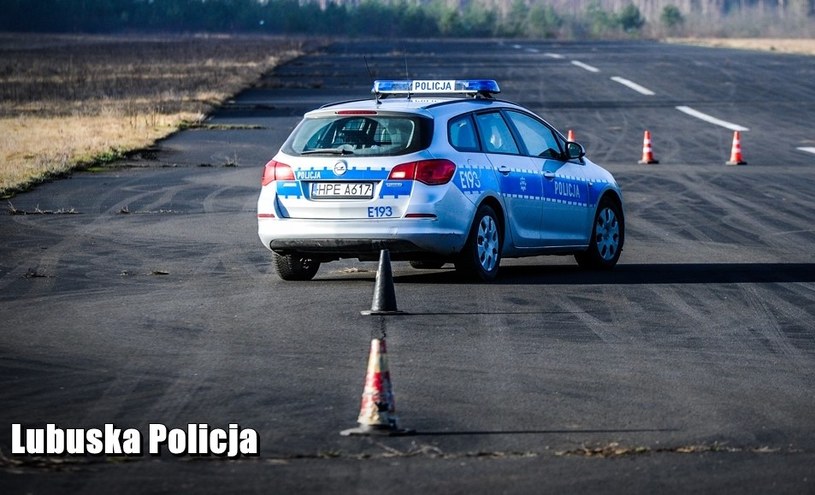 Głównymi adresatami szkolenia byli m.in. funkcjonariusze, którzy jako pierwsi zjawiają się na miejscu zdarzenia. /Policja