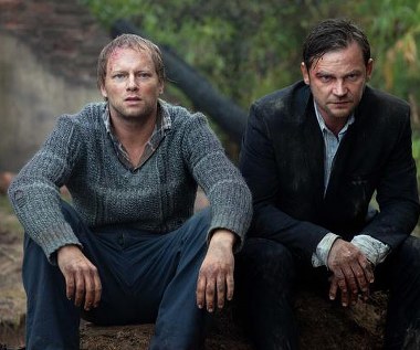 Głównymi bohaterami filmu są dwaj bracia, grani przez Macieja Stuhra i Ireneusza Czopa. Józef i Franciszek Kalina muszą stawić czoło dramatycznym wydarzeniom sprzed 60 lat - fot. Apple Film Production/Marcin Makowski, dystr. Monolith Films
