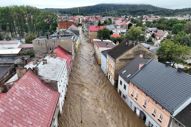 Głuchołazy pod wodą /SERGEI GAPON/AFP/East News /East News