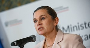 "Głupszego weta chyba nie było". Szefowa MEN odpowiada prezydentowi