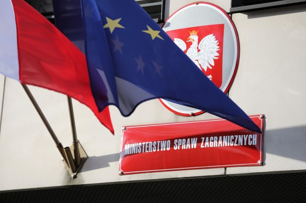 Gmach Ministerstwa Spraw Zagranicznych / 	Tomasz Gzell    /PAP