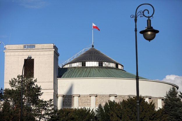 Gmach Sejmu / 	Leszek Szymański    /PAP