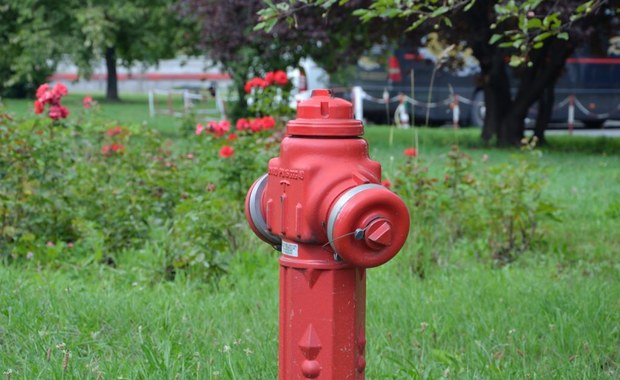 Gminy ograniczają dostęp do wody. Za umycie auta grozi kara