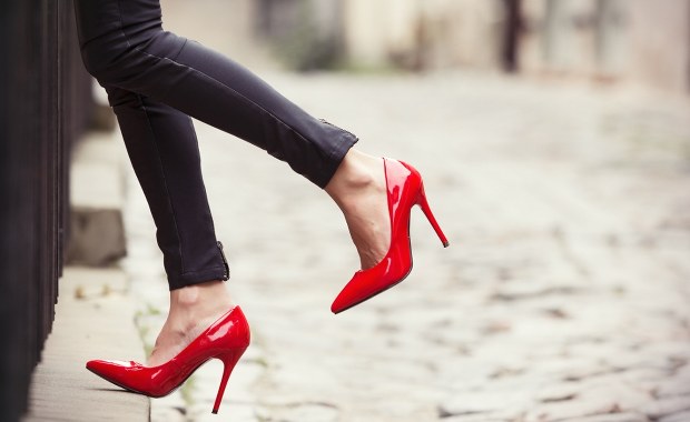 Gniezno buduje "Szpilkostradę". Koniec z udręką na wysokich obcasach