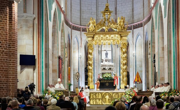 Gniezno: Zmiana planów ws. uroczystości 1000-lecia koronacji Bolesława Chrobrego