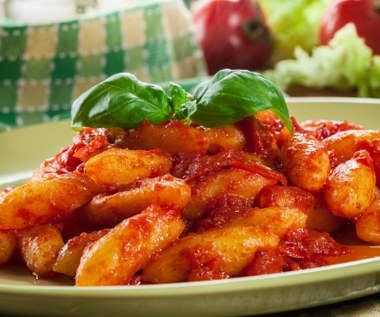 Gnocchi z sosem pomidorowym