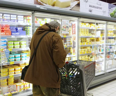 Godziny dla seniorów rujnują sprzedaż w sklepach. Coraz mniej klientów przed południem