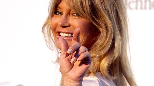 Goldie Hawn pokazuje, że jej serialowy mąż miał kryzys wieku średniego - fot. Andreas Rentz /Getty Images/Flash Press Media