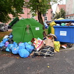 Goleniów tonie w śmieciach. Od dwóch tygodni nikt nie wywozi odpadów