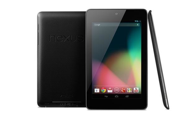 Google Nexus 7 sprzedaje się jak ciepłe bułeczki /materiały prasowe