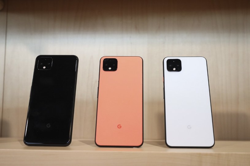 Google Pixel 4 i Pixel 4 XL - miejsce umieszczenia aparatów przypomina Huawei Mate'a 20 Pro i iPhone'a 11 Pro /AFP