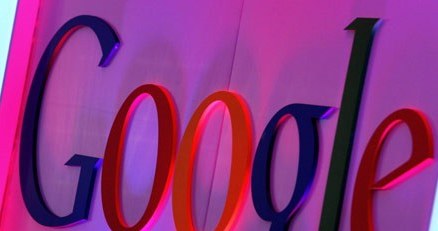 Google systematycznie zwiększa swoje nakładay na lobbing /AFP
