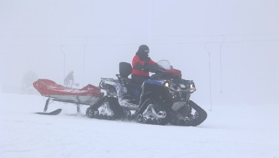 GOPR-owcy chcieli pomóc turyście. Pijany 32-latek zniszczył sanie ratunkowe