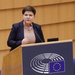 Gorąca debata o "lex Tusk" w PE. Szydło: Wstyd, Sikorski, że byłeś ministrem!
