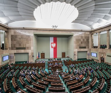 Gorąca dyskusja w Sejmie o "Czystym Powietrzu". Posłowie grzmią o skandalu