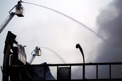 Gorąca Linia: Pożar hali w Myszkowie 