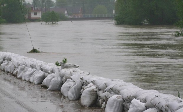 Gorąca Linia: Trwa popowodziowe szacowanie strat w gminie Borzęcin