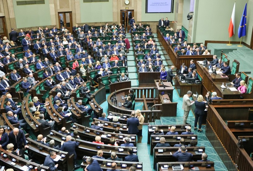 Gorąca środa w Sejmie. Wszystkie oczy na polityków PiS