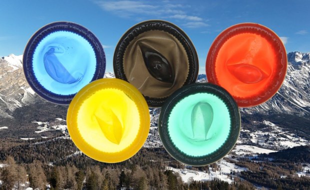 Gorąco na igrzyskach. 10 tysięcy prezerwatyw zniknęło w trzy dni 