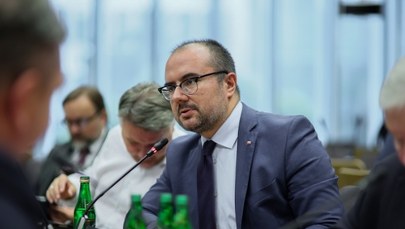 Gorąco na posiedzeniu sejmowej komisji. Oskarżenia, niecenzuralne słowa, alkomat