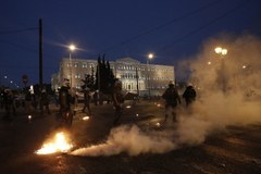 Gorąco w Atenach. Zamieszki w centrum miasta