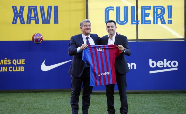 Gorąco w FC Barcelonie. Problemy Aguero i transfer na horyzoncie