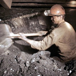 Górnicy akcjami obdarzeni