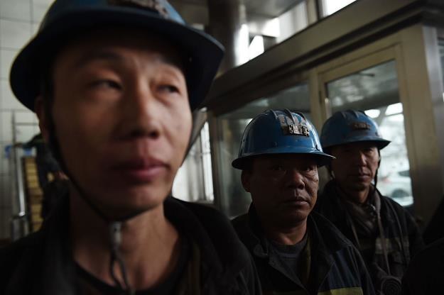 Górnicy z chińskiej prowincji Szansi /AFP