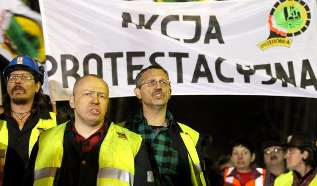 Górnicy zapowiadają rozszerzenie protestu /Andrzej Grygiel /PAP
