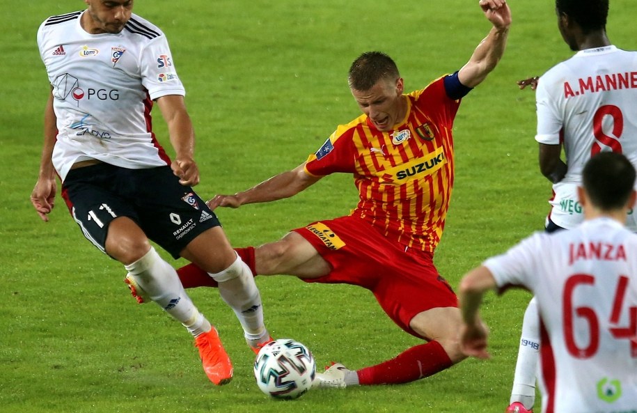 Górnik Zabrze pokonał Koronę Kielce 3:2 / 	Andrzej Grygiel    /PAP