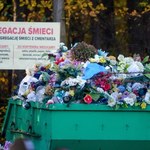 Góry śmieci po Wszystkich Świętych. Aż 146 ton tylko z jednego cmentarza