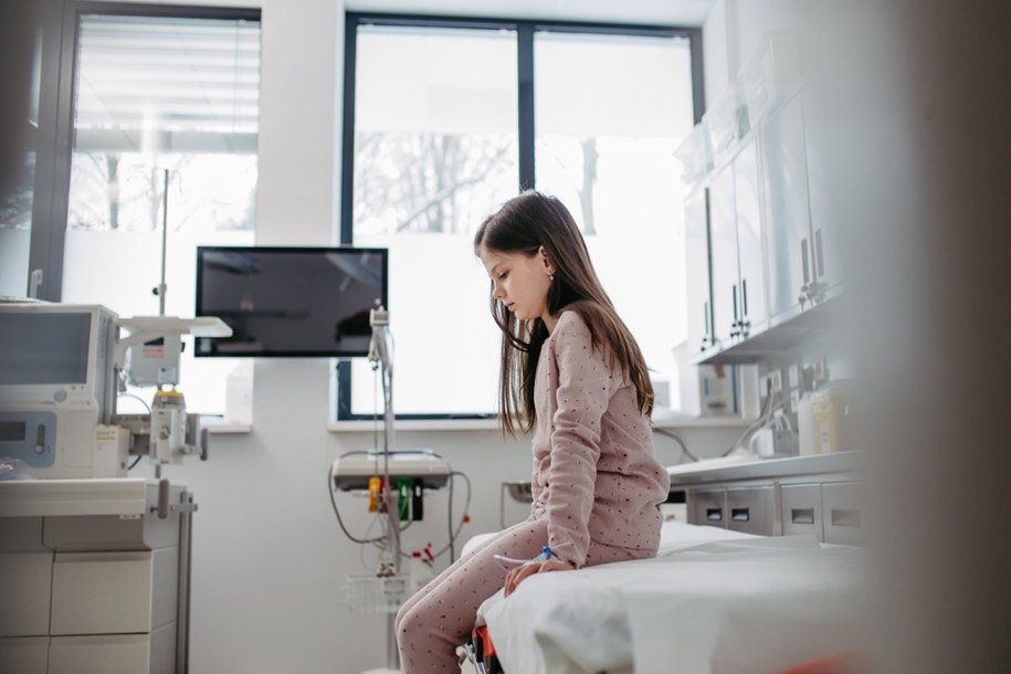 Gotowe są wytyczne dotyczące przebywania z dziećmi na OIOM-ach; zdj. poglądowe /Shutterstock