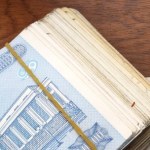 Gotówki już nie przyjmują, zabierają 3 proc. "Trzeba było dać ludziom czas"