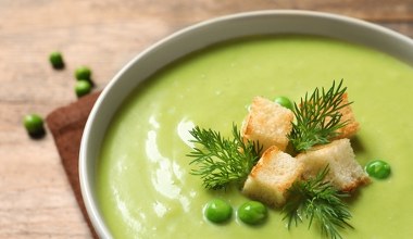 Gotuję tę zupę co tydzień. Smaczna, sycąca i do tego banalna w przygotowaniu   