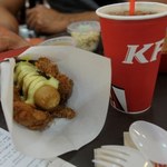 Gra randkowa z założycielem KFC jednym z największych hitów września na Steamie