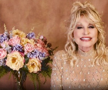 "Grace i Frankie": Dolly Parton wystąpi w finałowym sezonie! 