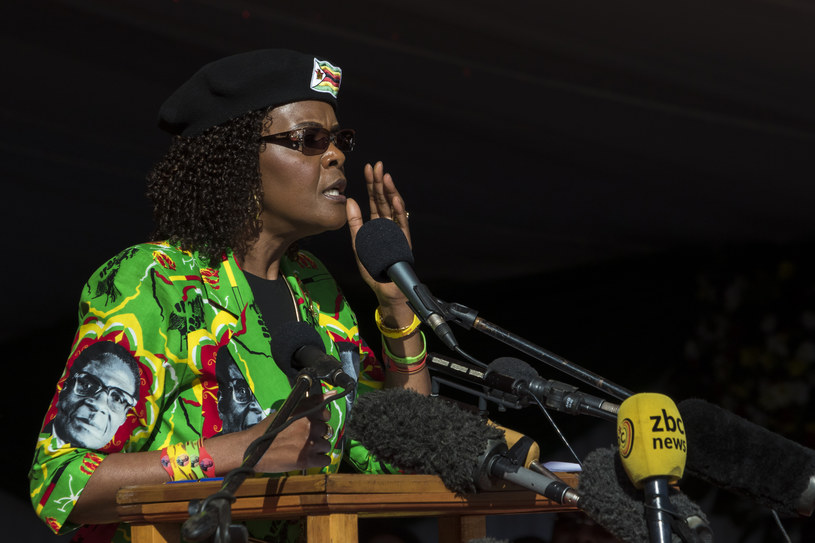 Grace Mugabe, żona prezydenta Zimbabwe Roberta Mugabego /Jekesai NJIKIZANA /AFP