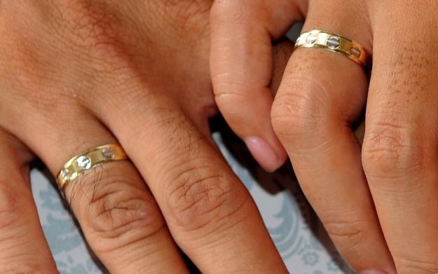 Gracze nie powinni wstępować w związki małżeńskie? /AFP