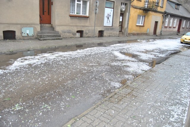 Grad w Krzywiniu, woj.Wielkopolskie /Gorąca Linia /RMF FM