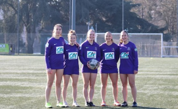 Grają w piłkę w... majtkach. Protest przeciwko dyskryminacji kobiet 