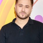 Grał Filipa w "Rodzinie zastępczej" i nagle zapadł się pod ziemię. Po latach wraca do grania