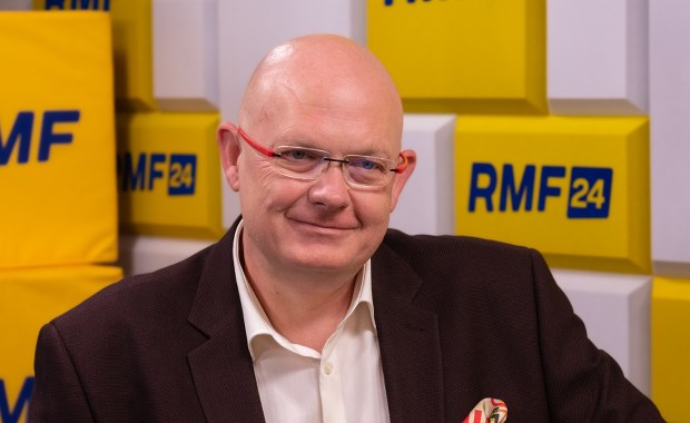 Gramatyka: Decyzje Szymona Hołowni są trudne dla wielu z nas