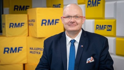 Gramatyka: Nie zamieniamy się w ministerstwo cenzury. To clickbait