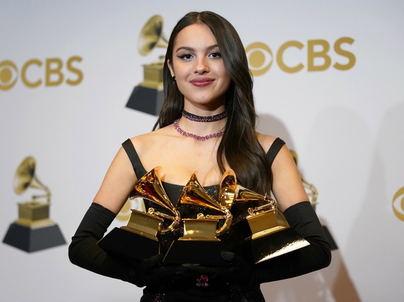 Grammy 2022 Olivia Rodrigo zniszczyła muzyczne trofeum. Jak to się