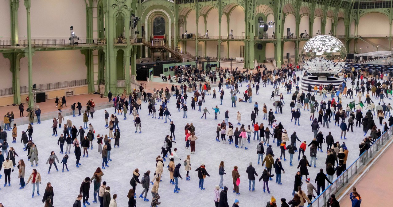 Grand Palais des Glaces - największe kryte lodowisko świata powraca /Vincent Isore / Zuma Press / Forum /Agencja FORUM