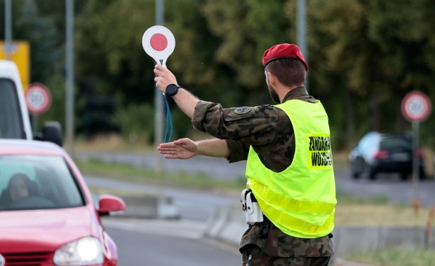 Granica pod ścisłą kontrolą. 25 tys. osób sprawdzonych