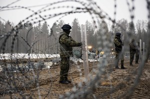 ​Granica polsko-białoruska wciąż pod lupą służb. Cudzoziemcy rzucali kamieniami w patrole