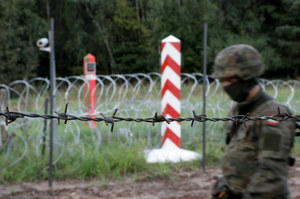 Granica z Białorusią. 18 migrantów przeszło do Polski przez rozlewiska
